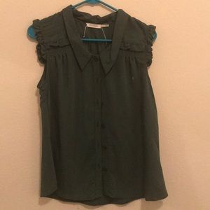 Collar, button-down, hunter green blouse